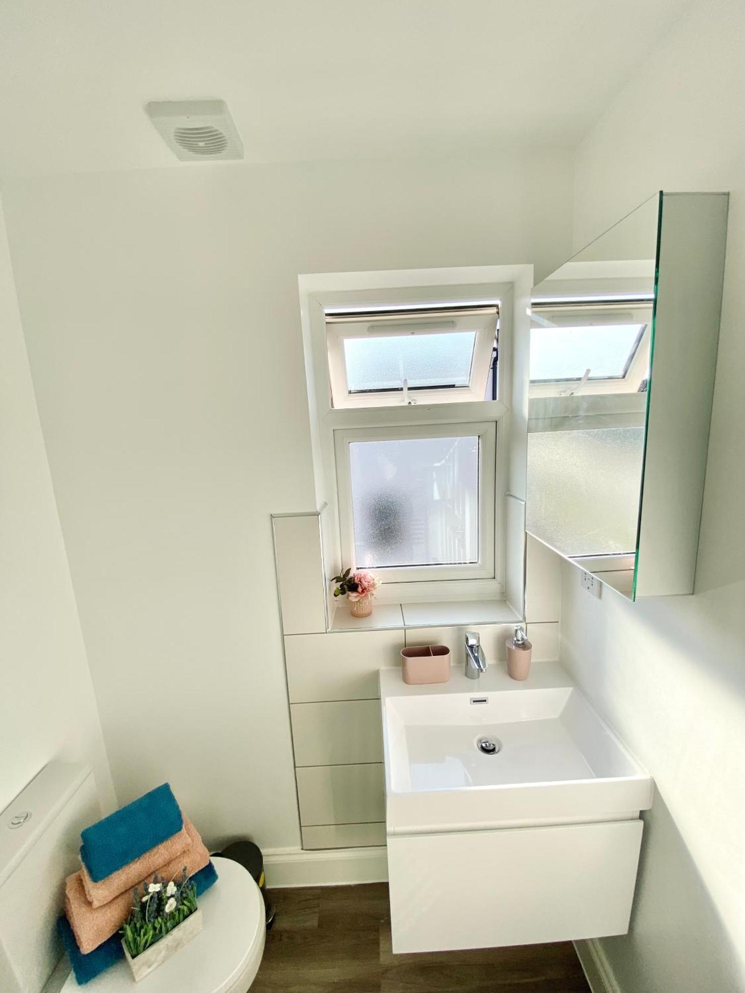 Bright Studio Loft 30Min To Central Londres Exterior foto
