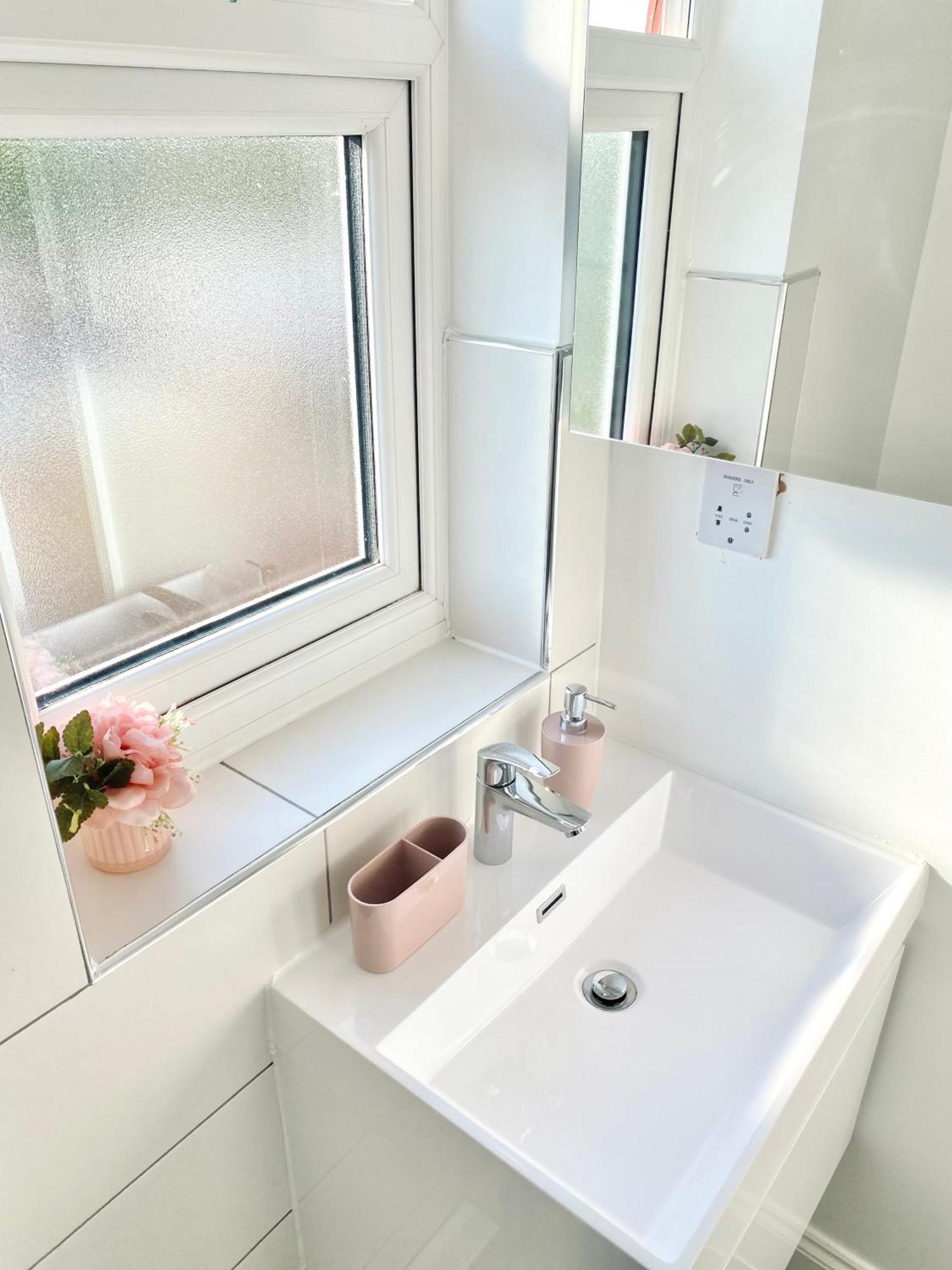 Bright Studio Loft 30Min To Central Londres Exterior foto